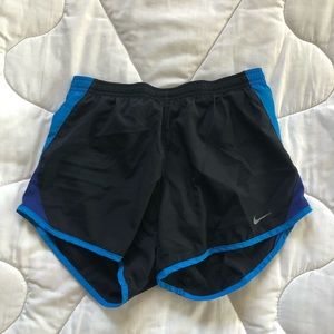 nike women’s running shorts